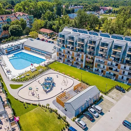 Limonkowy Podczele Apartment